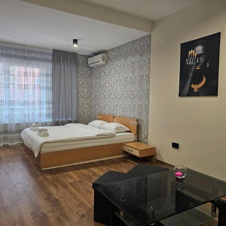 Studio Mirage Kazanlak Ngoại thất bức ảnh